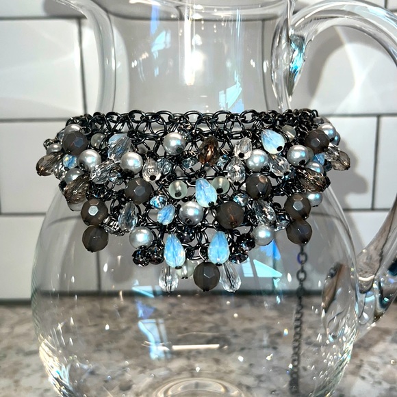 Unknown Jewelry - NWOT Beaded Statement Necklace with Rhinestones • Adjustable Length